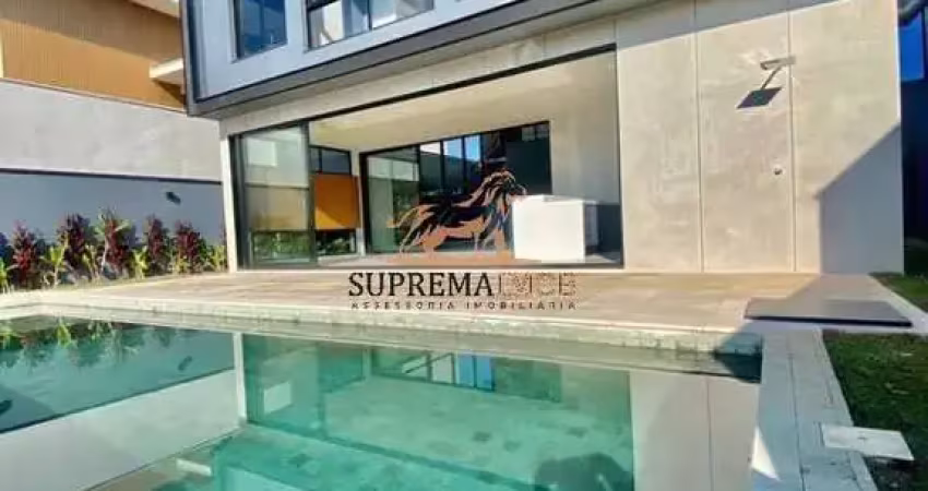 Casa de alto padrão à venda, 355 m² Condomínio Alphaville Nova Esplanada IV