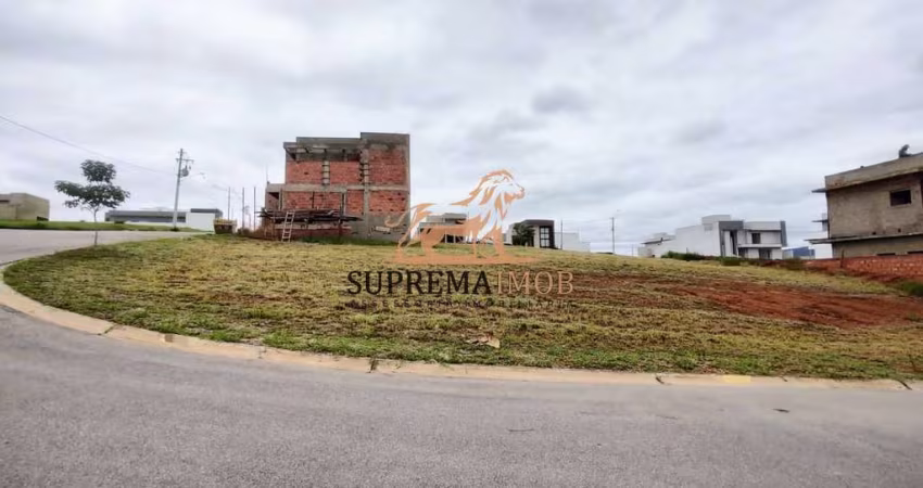 Terreno de esquina á venda com 232m² á venda , Condomínio Reserva Ipanema