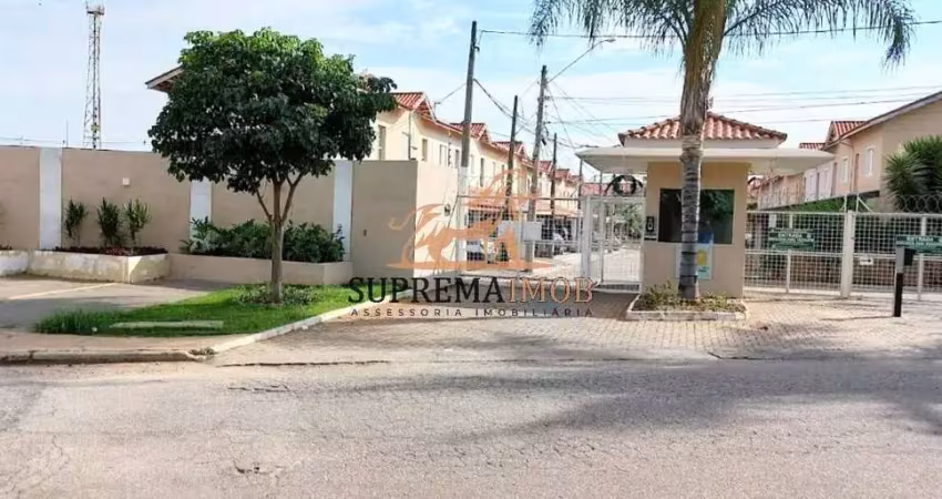 Casa sobrado com 02 dormitórios - condomínio residencial ipanema
