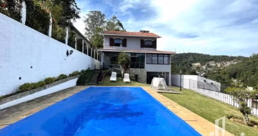 Imóvel residencial de alto padrão para venda em teresópolis-rj, bairro pimenteiras: 4 quartos, 1 suíte, 2 salas, 5 banheiros, 4 vagas, 248m².