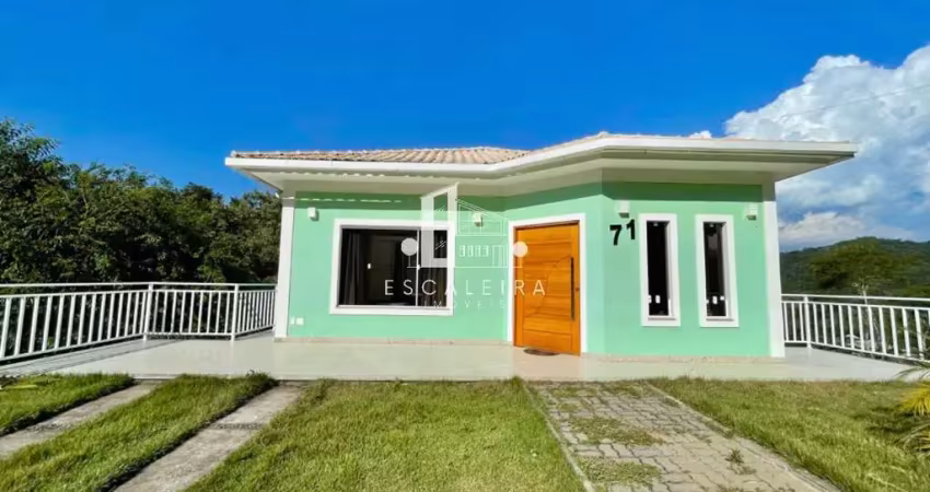 Casa de em condomínio à venda em teresópolis-rj, com 4 quartos, 1 suíte e 223,30m² de área privativa!