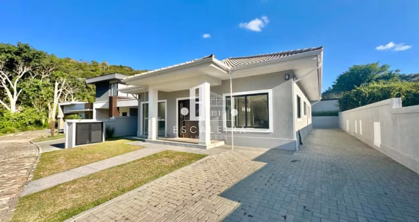 CASA À VENDA EM TERESÓPOLIS RJ