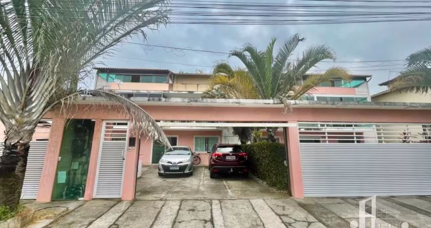 Cobertura à Venda em Rio das Ostras-RJ, Bairro Recreio/Costazul: 4 Quartos, 2 Suítes, 180m² e 2 Vagas de Garagem!