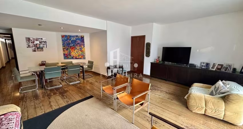 Apartamento à venda na Lagoa, Rio de Janeiro: 3 quartos, 1 suíte, 4 banheiros, 3 vagas de garagem, 180m² de área.