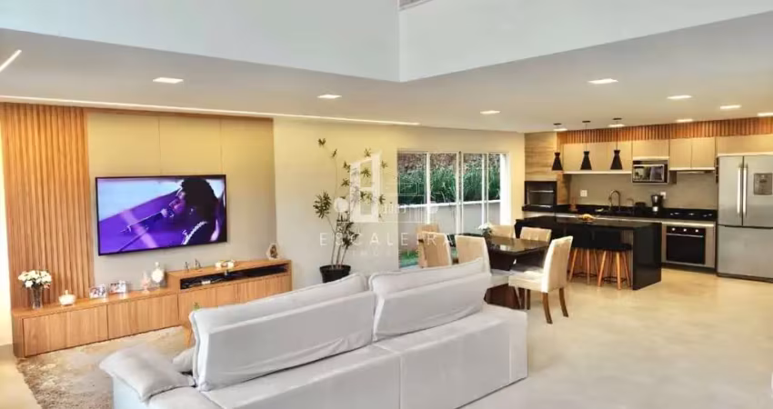 Casa em condomínio com 3 quartos e 2 suítes à venda em teresópolis-rj, no bairro bom retiro - 206m² - 3 vagas