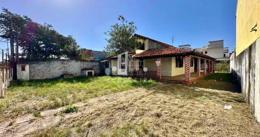 Casa comercial à venda em rio das ostras-rj, bairro jardim mariléa: 2 quartos, 1 sala, 2 banheiros, 6 vagas, 130m². aproveite!