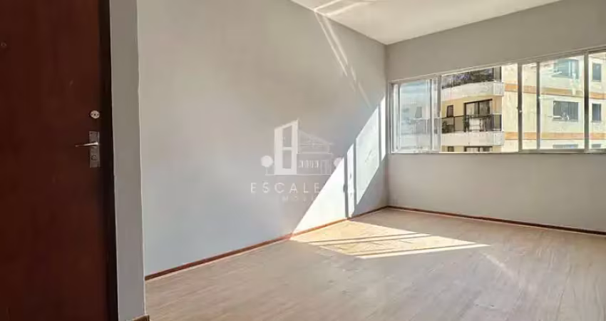 Apartamento à venda em teresópolis-rj, vale do paraíso: 2 quartos, 2 banheiros.