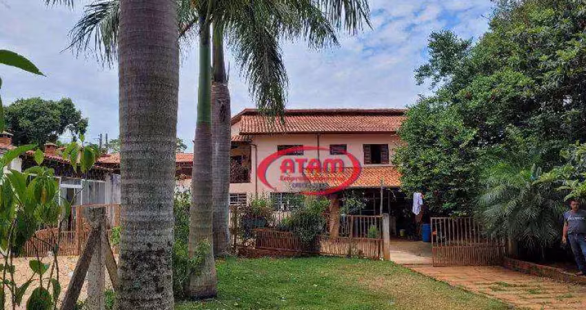CHÁRA FORMADA COM PISCINA E 3.2830 M² DE TERRENO E 319 M² ÁREA CONSTRUÍDA