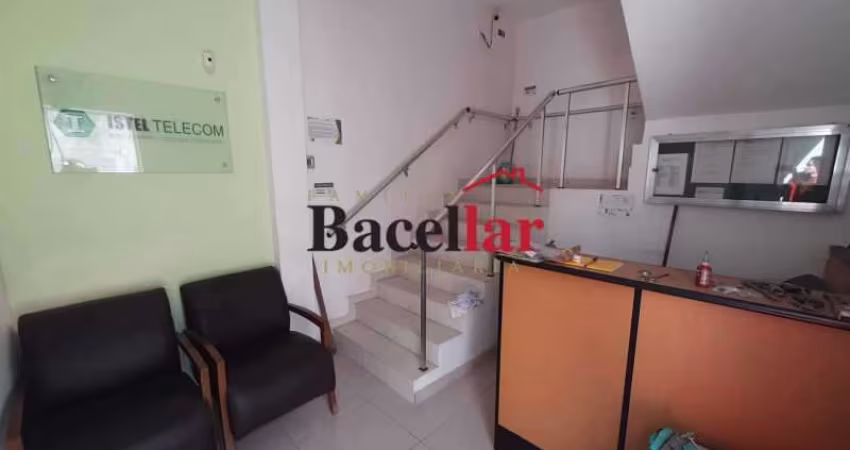 Casa comercial com 20 salas à venda na Rua Carlos Costa, Riachuelo, Rio de Janeiro