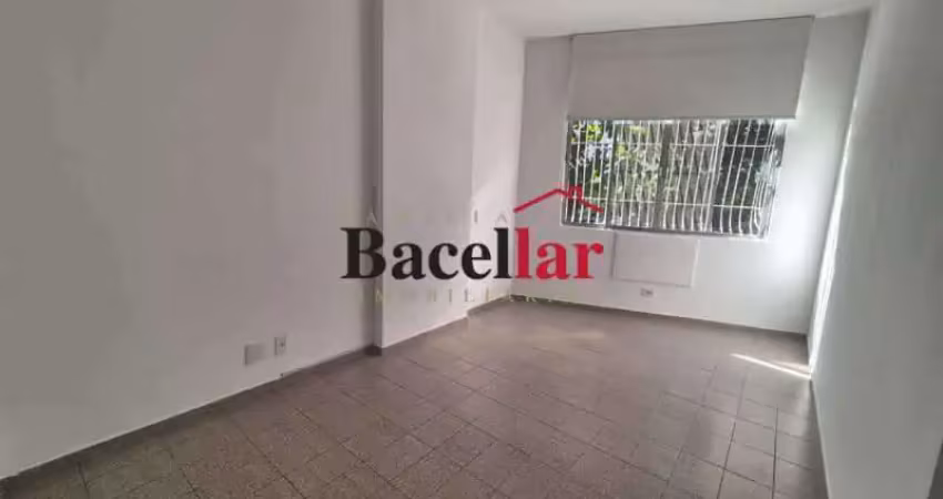 Apartamento com 2 quartos para alugar na Rua São Francisco Xavier, Maracanã, Rio de Janeiro