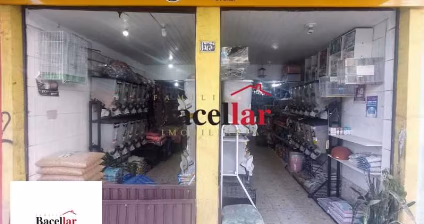 Ponto comercial com 4 salas à venda na Rua Uranos, Olaria, Rio de Janeiro