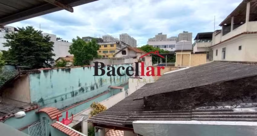 Casa com 2 quartos à venda na Rua Montevidéu, Penha, Rio de Janeiro
