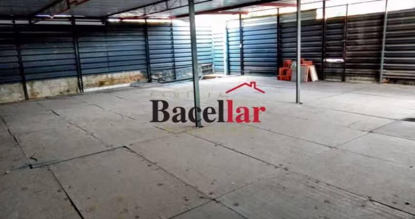 Barracão / Galpão / Depósito com 9 salas para alugar na Rua Elías da Silva, Quintino Bocaiúva, Rio de Janeiro