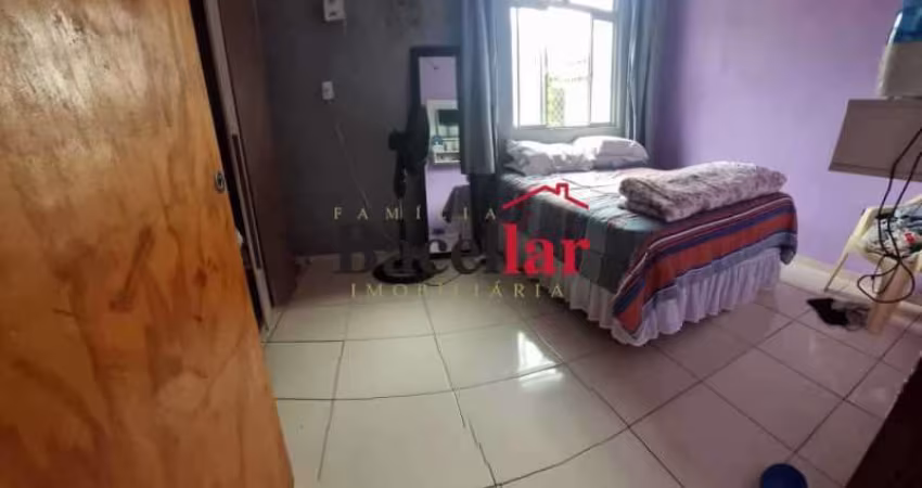 Casa com 2 quartos à venda na Rua Professor Câncio Povoa, Cascadura, Rio de Janeiro
