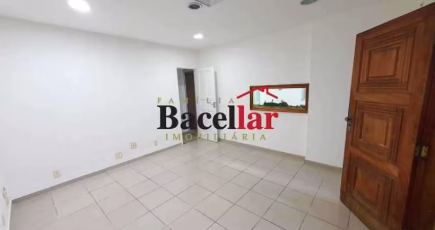 Casa em condomínio fechado com 8 quartos à venda na Rua Hugo Bezerra, Engenho de Dentro, Rio de Janeiro