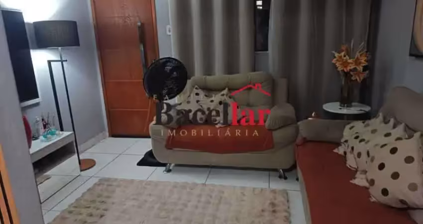Apartamento com 3 quartos à venda na Rua André Azevedo, Olaria, Rio de Janeiro