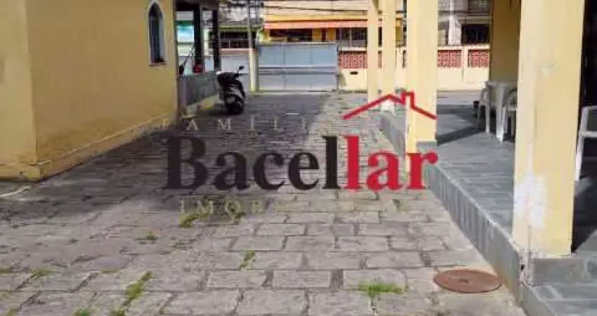 Casa em condomínio fechado à venda na Rua General Sezefredo, Realengo, Rio de Janeiro