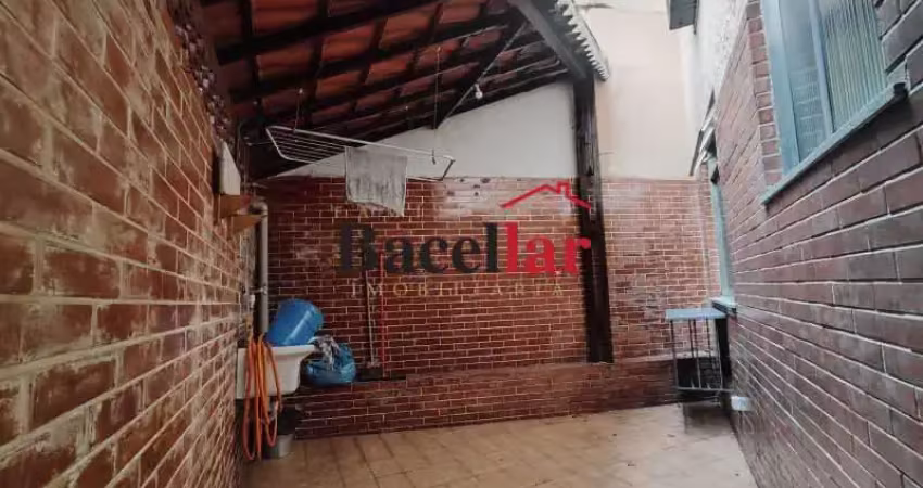 Apartamento com 3 quartos para alugar na Rua Uruguai, Andaraí, Rio de Janeiro