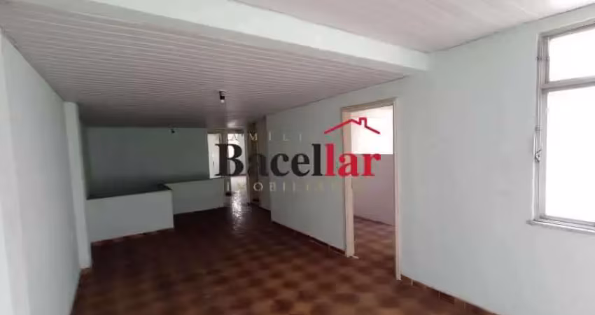 Apartamento com 2 quartos para alugar na Rua Alexandre Calaza, Vila Isabel, Rio de Janeiro