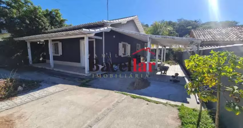 Casa com 4 quartos à venda na Rua Arnaldo Alves da Silva, Porto Novo, Saquarema