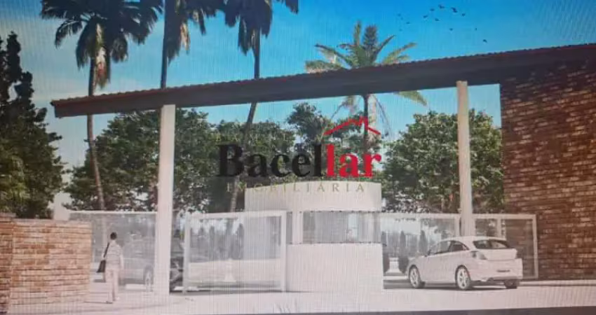 Terreno à venda na Loteamento Avenida Pedro Francisco Sanches, 100, Centro, Arraial do Cabo
