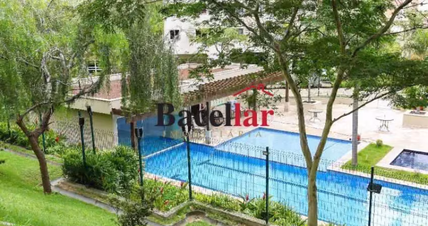 Apartamento com 2 quartos à venda na Estrada Adhemar Bebiano, Del Castilho, Rio de Janeiro