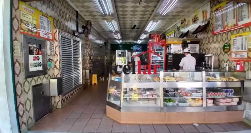 Ponto comercial à venda na Rua Dias da Cruz, Méier, Rio de Janeiro