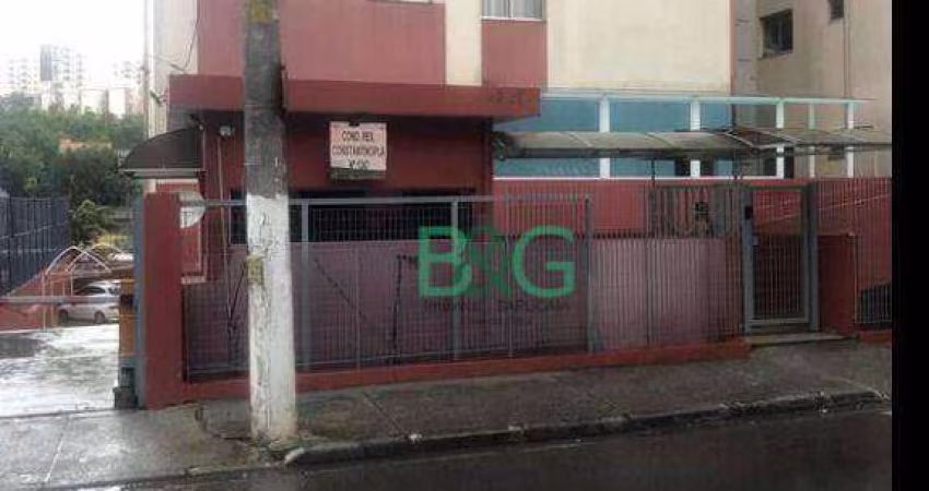 Apartamento com 1 dormitório à venda, 52 m² por R$ 150.000 - Jardim Independência - Embu das Artes/SP