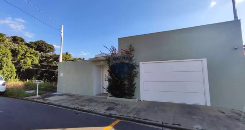 Casa a venda jd Sevilha com 3 dormitórios