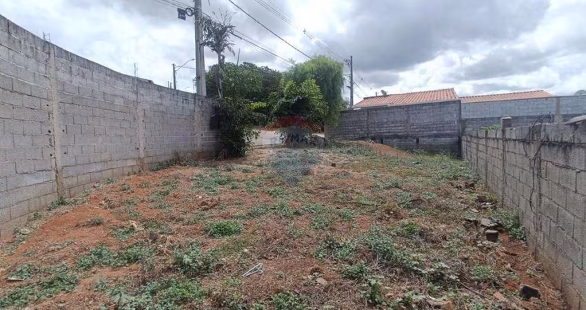 TERRENO DE ESQUINA COM METRAGEM AMPLIADA