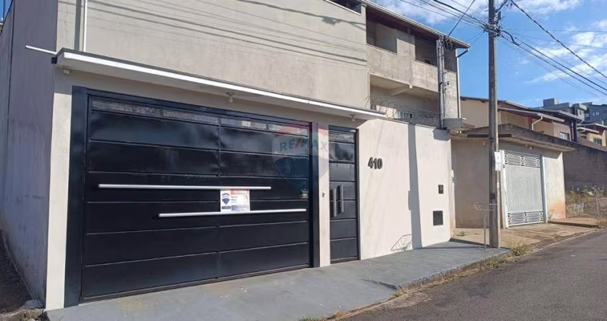 Casa Térrea com Suíte, Closet, Jardim de Inverno e Escritório – Residencial dos Lagos