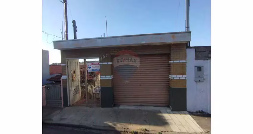 Casa 2/4 a venda na vila aparecida com preço imperdivel