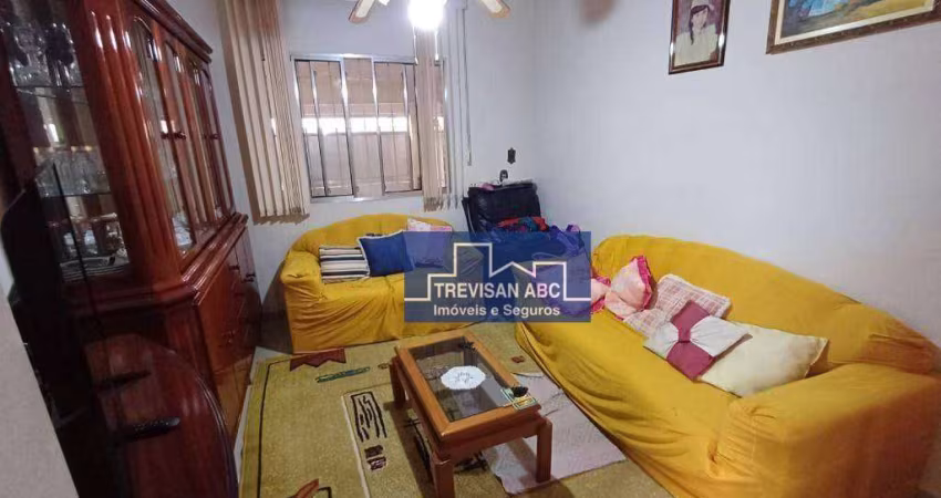 Sobrado à venda no Independência/SBC; 04 Dorms; 03 WCs; Quintal; Acabamento simples; 214m²