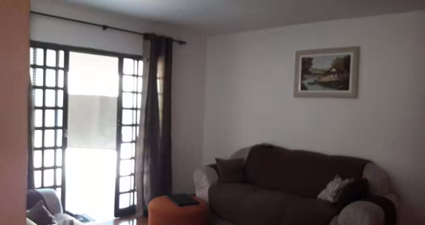 Casa à venda NO Núcleo Habitacional Mary Dota - Bauru/SP