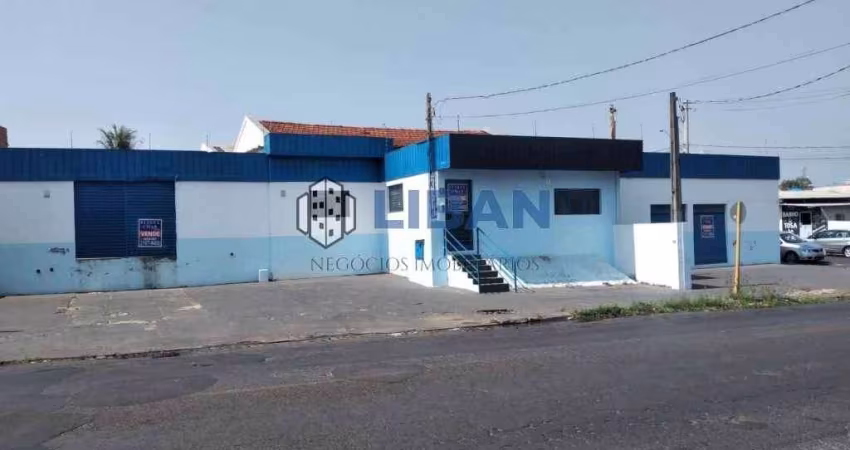 Barracão muito bem localizado na Av. Castelo Branco