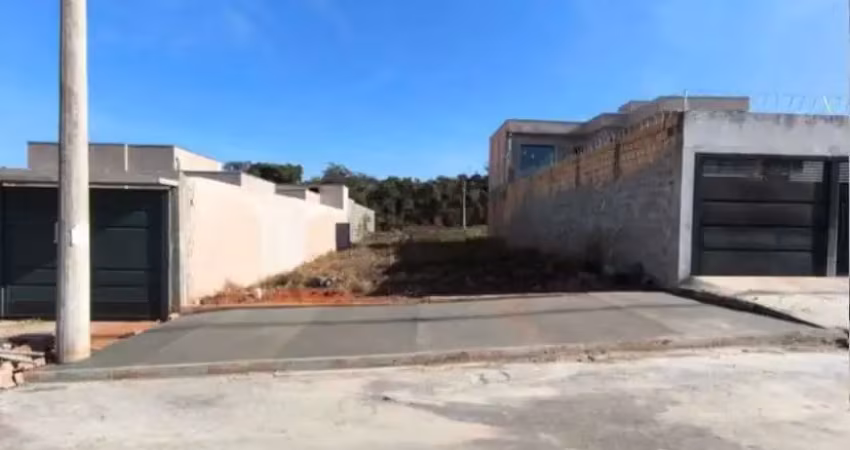 Terreno à venda na Rua Oacyr do Amaral, 1, Conjunto Habitacional Isaura Pitta Garms, Bauru