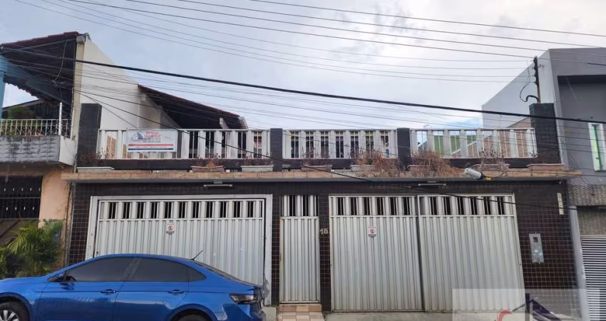 Casa em conjunto a venda - 3 quartos - Manaus-AM.