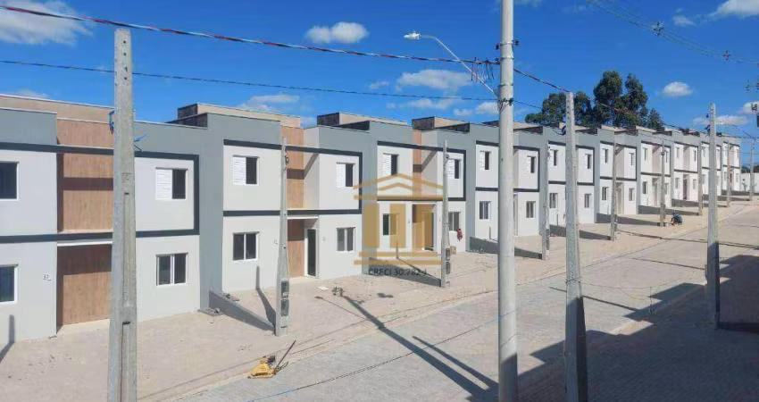 Sobrado com 2 dormitórios, 56 m² - venda por R$ 274.900,00 ou aluguel por R$ 1.983,00/mês - Jardim Santa Inês III - São José dos Campos/SP