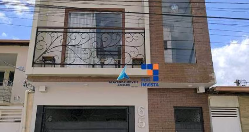Casa com 3 dormitórios à venda, 234 m² por R$ 895.000,00 - Caravelas - Governador Valadares/MG