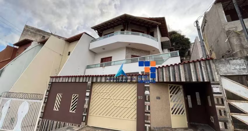 Casa com 5 dormitórios para alugar, 329 m² por r$ 3.696/mês - maria eugênia - governador valadares/mg
