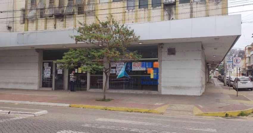 Loja para alugar, 680 m² por R$ 20.661,22/mês - Centro - Governador Valadares/MG