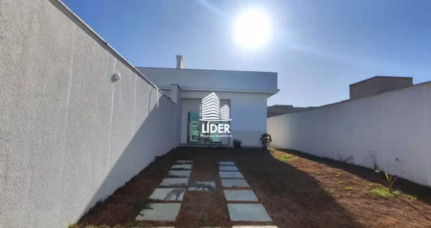 Casa independente à venda no bairro Vila do Peró - Cabo Frio/RJ