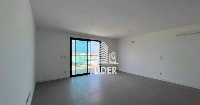 Cobertura com 3 dormitórios à venda, 248 m² por R$ 1.995.000,00 - Praia do Forte - Cabo Frio/RJ