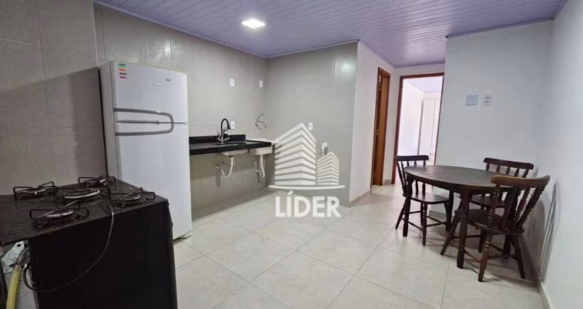 Apartamento com 1 dormitório para alugar, 50 m² por R$ 2.250,00/mês - Jardim Flamboyant - Cabo Frio/RJ