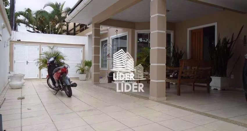 Casa com 4 dormitórios à venda, 360 m² por R$ 2.500.000,00 - Jardim Excelsior - Cabo Frio/RJ
