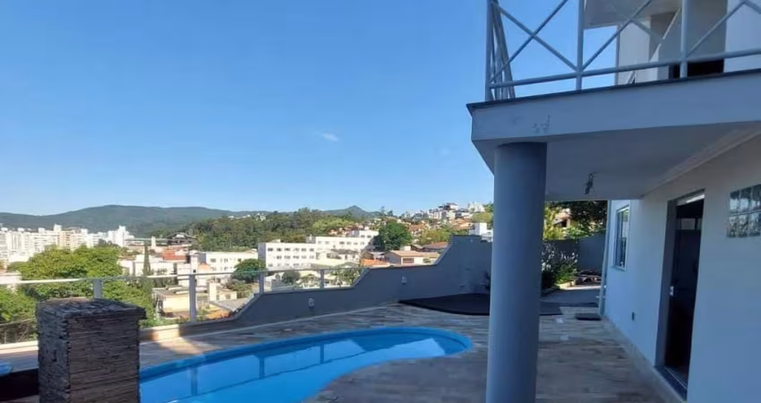 Casa Alto Padrão em Florianópolis (Venda e aluguel)
