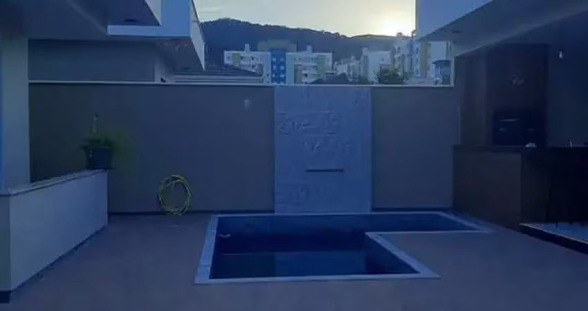 Casa com 3 quartos à venda em Pedra Branca, Palhoça 