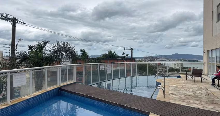 Apartamento 3 dormitórios com piscina
