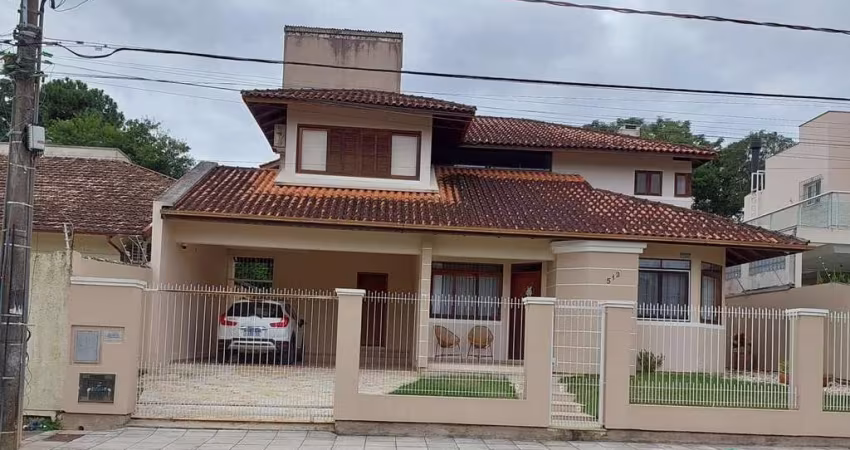 Casa 2 pavimentos na grande Florianópolis