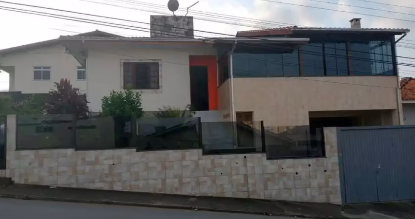 Casa de Alvenaria em Areias